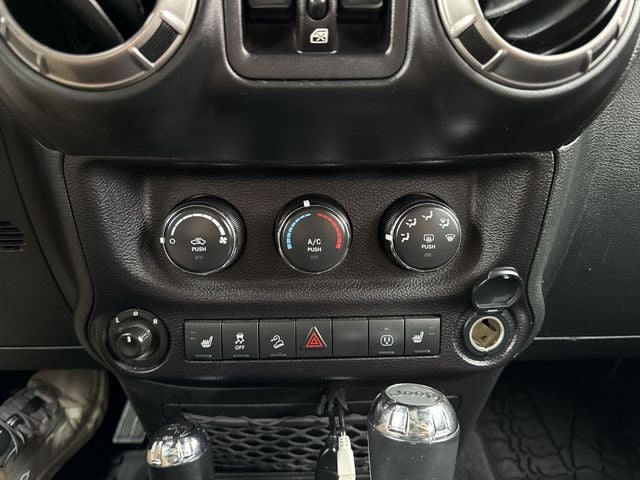 2018 Jeep Wrangler JK Unlimited Altitude