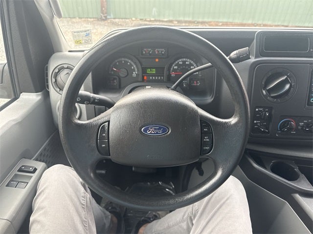 2011 Ford E-350SD XL