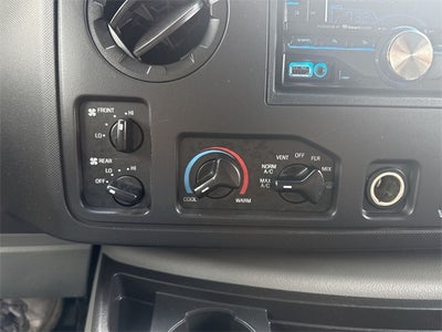 2011 Ford E-350SD XL