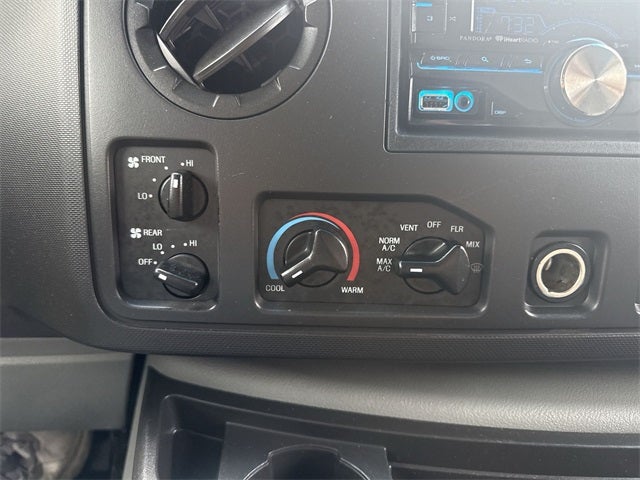 2011 Ford E-350SD XL