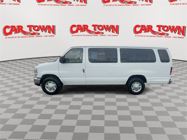 2011 Ford E-350SD XL