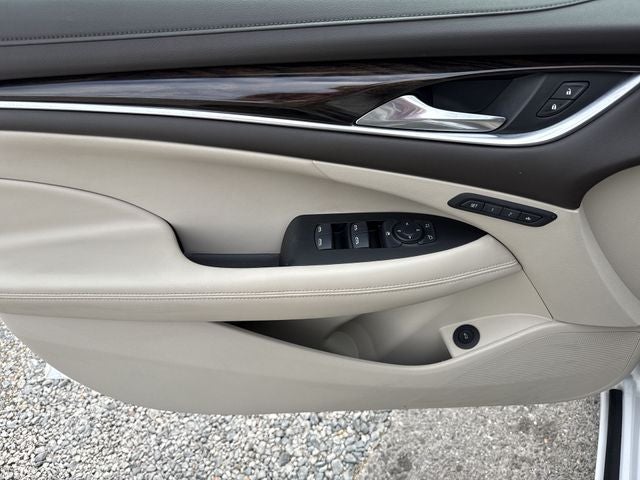 2017 Buick LaCrosse Essence