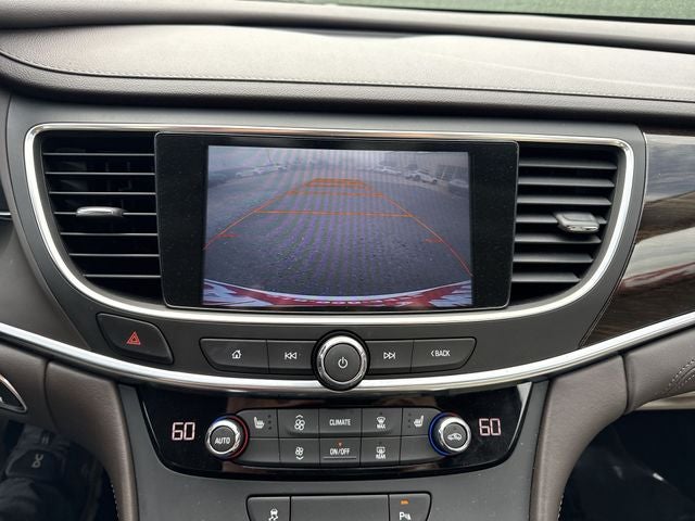 2017 Buick LaCrosse Essence