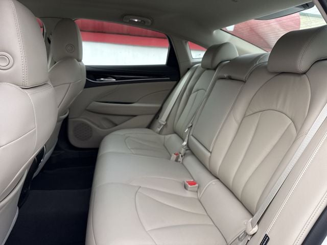 2017 Buick LaCrosse Essence