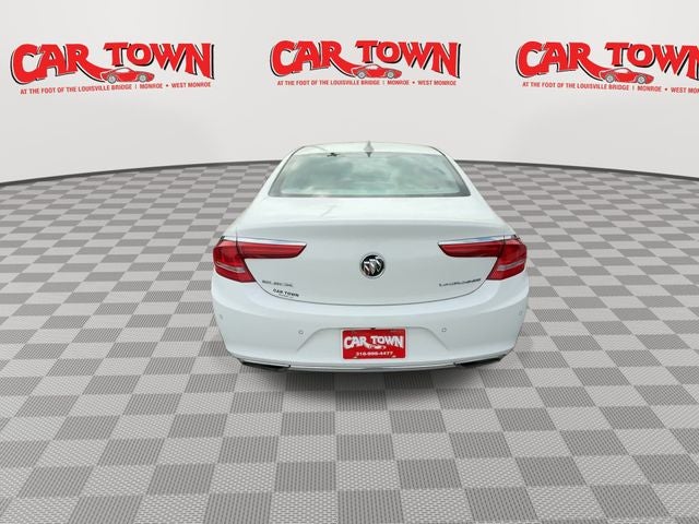 2017 Buick LaCrosse Essence