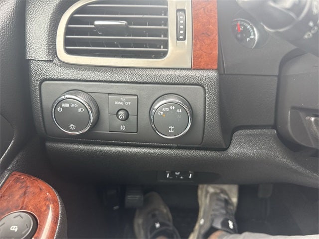 2010 GMC Yukon XL SLT 1500