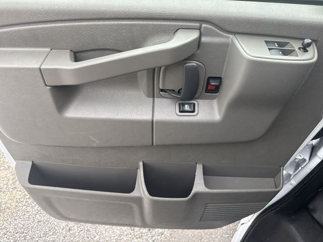 2023 GMC Savana 2500 Work Van