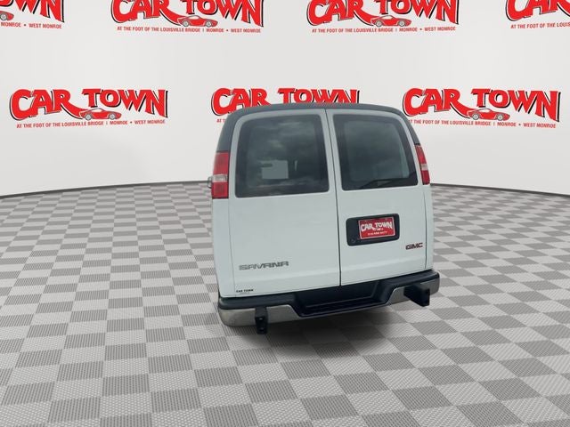 2023 GMC Savana 2500 Work Van