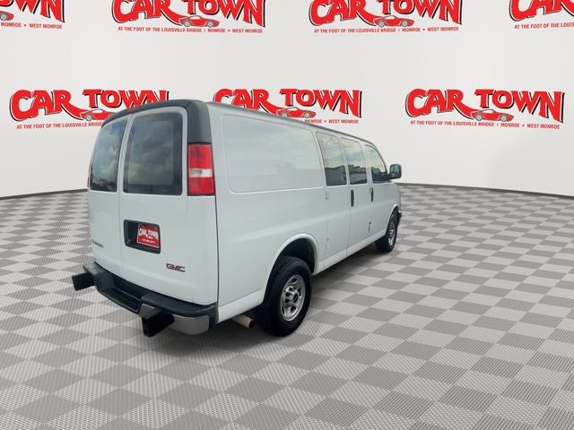 2023 GMC Savana 2500 Work Van