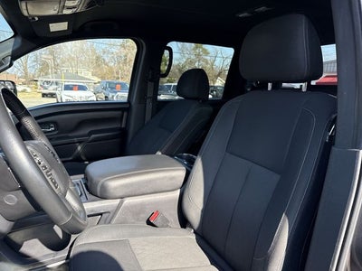 2019 Nissan Titan SV