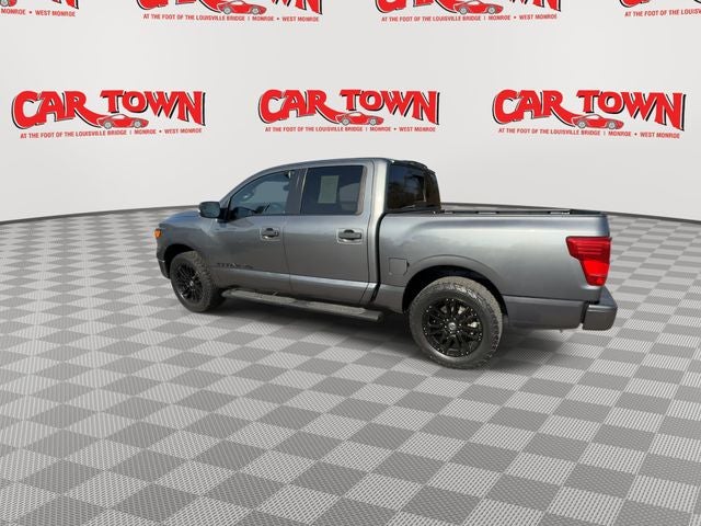 2019 Nissan Titan SV