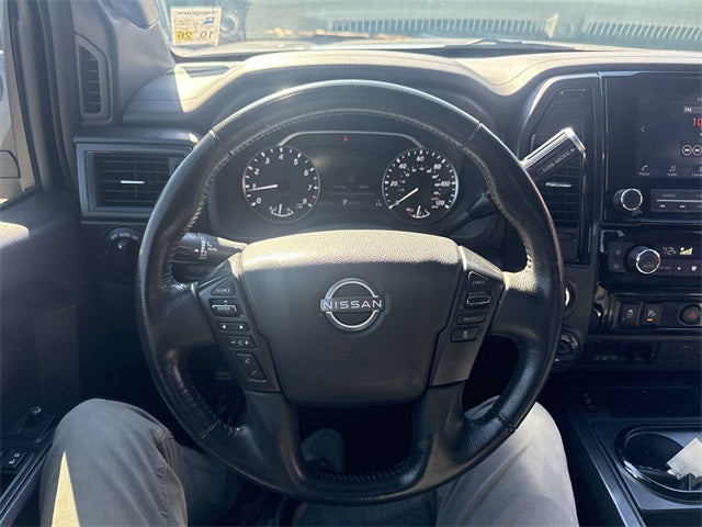 2023 Nissan Titan SV