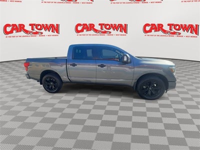 2023 Nissan Titan SV