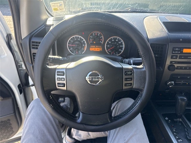 2012 Nissan Titan SV