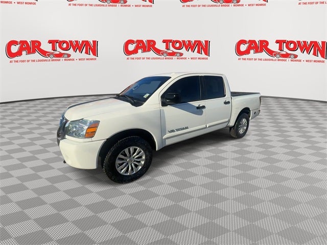 2012 Nissan Titan SV