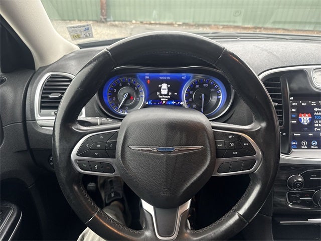 2019 Chrysler 300 Touring