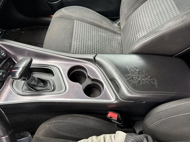 2016 Dodge Challenger SXT