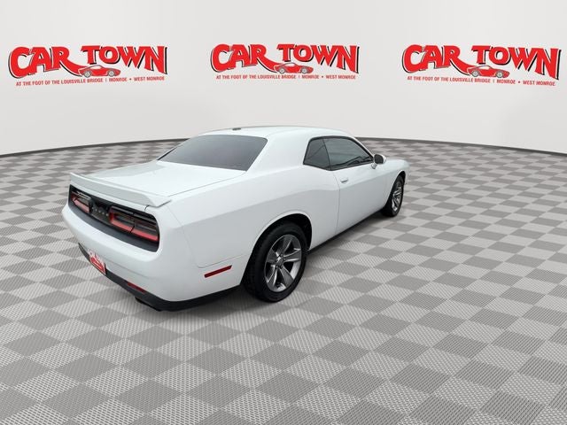 2016 Dodge Challenger SXT