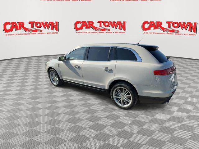 2019 Lincoln MKT Standard