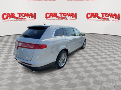 2019 Lincoln MKT Standard