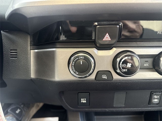 2017 Toyota Tacoma Base