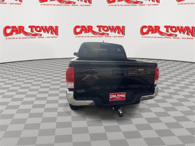 2017 Toyota Tacoma Base