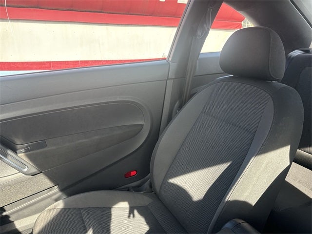 2013 Volkswagen Beetle 2.5L