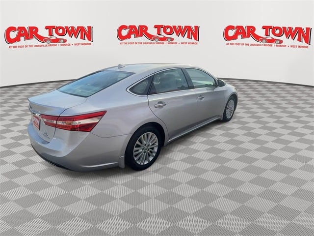 2014 Toyota Avalon Hybrid XLE Premium