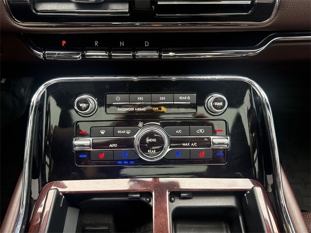 2020 Lincoln Navigator Black Label