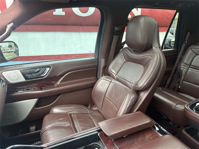 2020 Lincoln Navigator Black Label