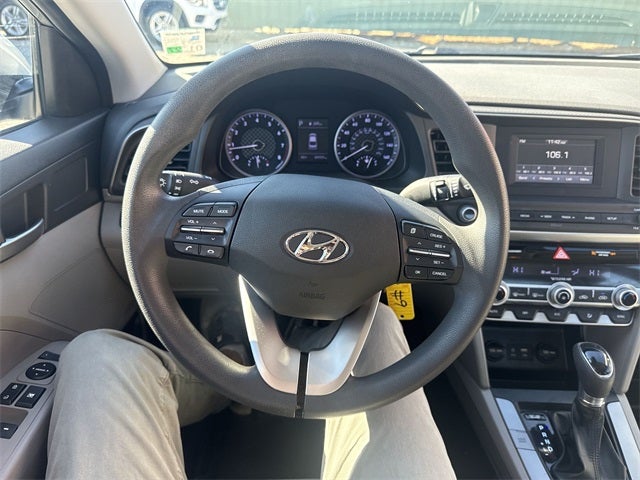 2020 Hyundai Elantra SE
