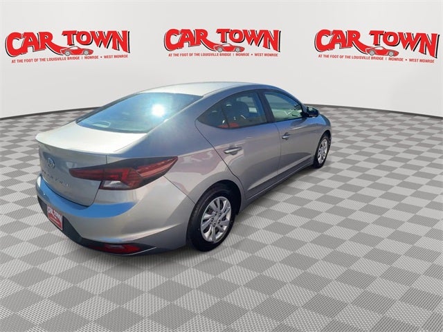 2020 Hyundai Elantra SE