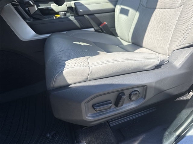 2022 Toyota Tundra Hybrid Limited