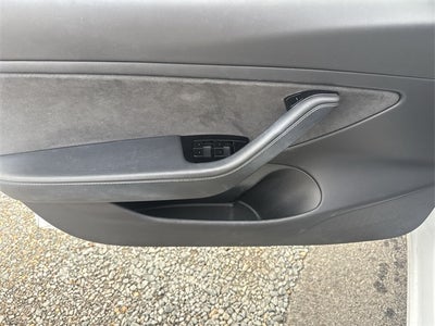 2019 Tesla Model 3 Base