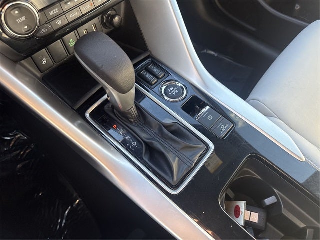 2024 Mitsubishi Eclipse Cross SEL