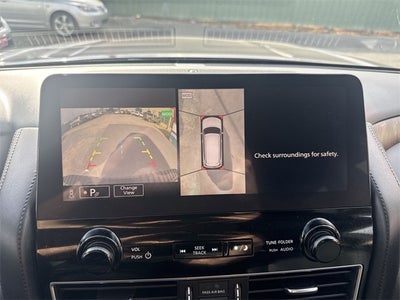 2023 Nissan Armada SL