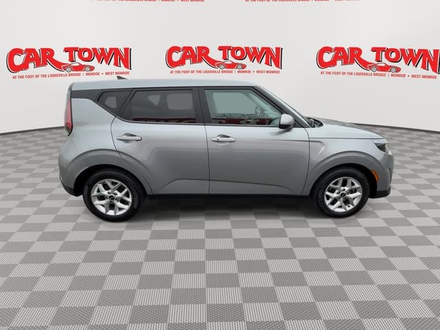 2023 Kia Soul S