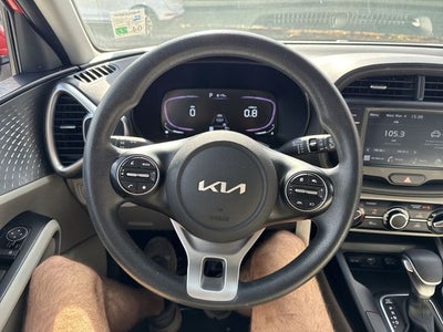2023 Kia Soul LX