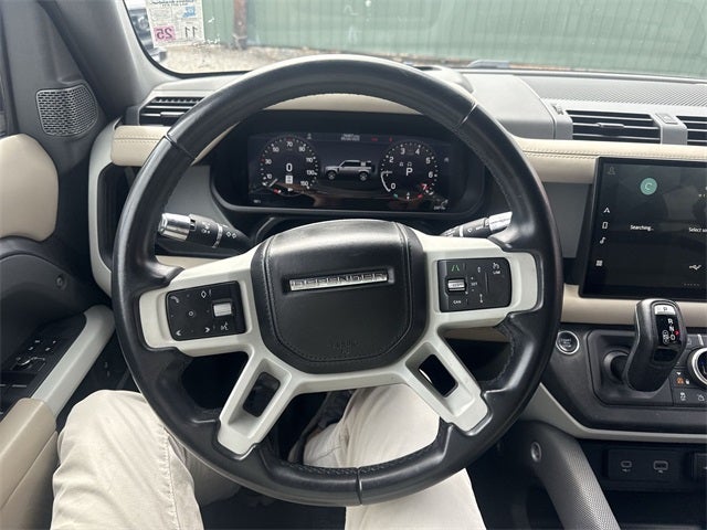 2022 Land Rover Defender 110 X-Dynamic HSE