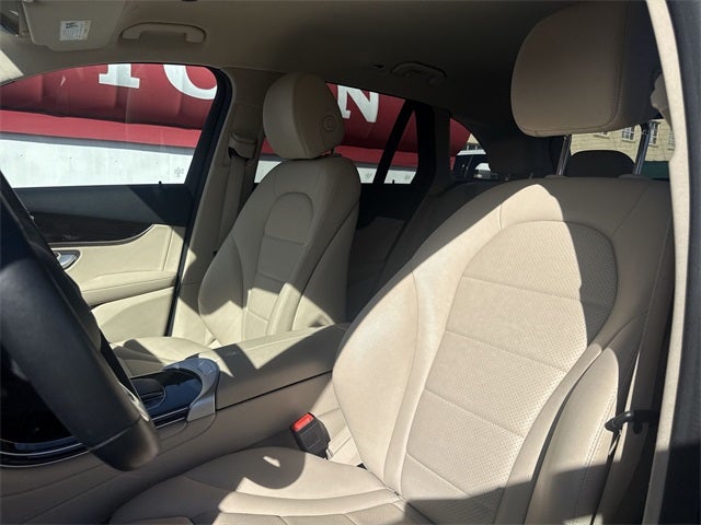 2022 Mercedes-Benz GLC GLC 300